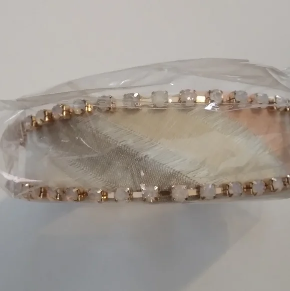 ♥️NWT Anthropologie Violet & Brooks Striped Peach/White Linen Crystal Headband - Picture 6 of 10